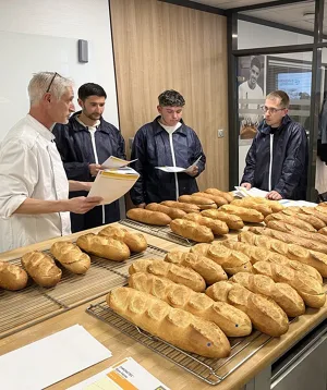 <p class="font-s">90 clients et collaborateurs déjà formés en 2024</p>
